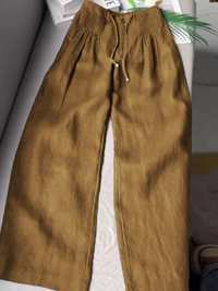 Pantalón fluido de pernera ancha