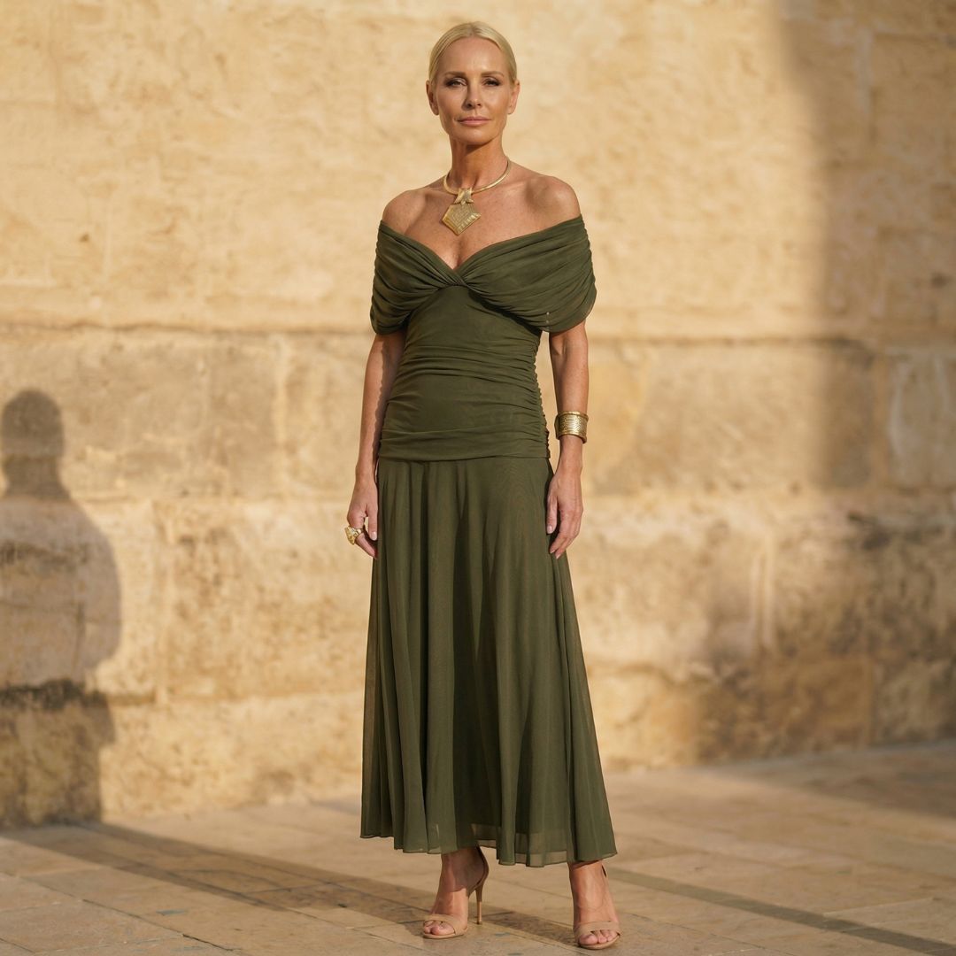 Vestido verde de hombros descubiertos